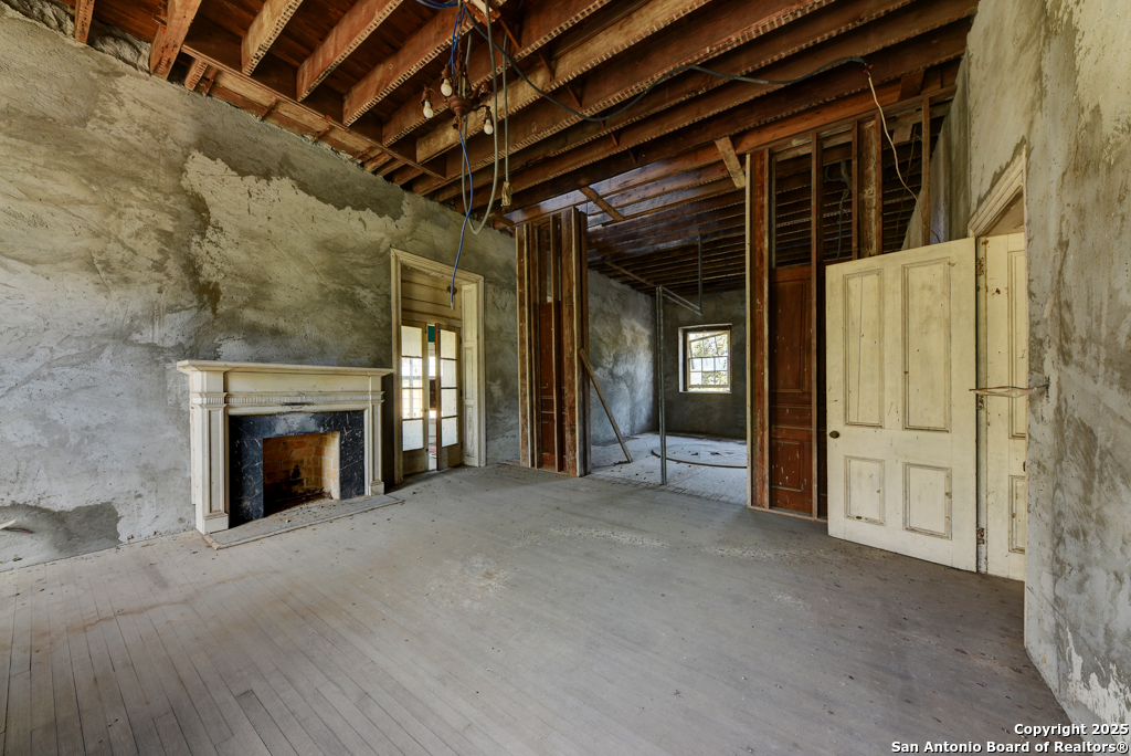 6887 Von Ormy, Von Ormy, TX, 78073 | 1911887 | Realty Texas LLC