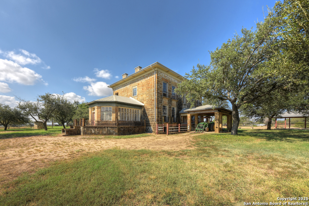 6887 Von Ormy, Von Ormy, TX, 78073 | 1911887 | Realty Texas LLC
