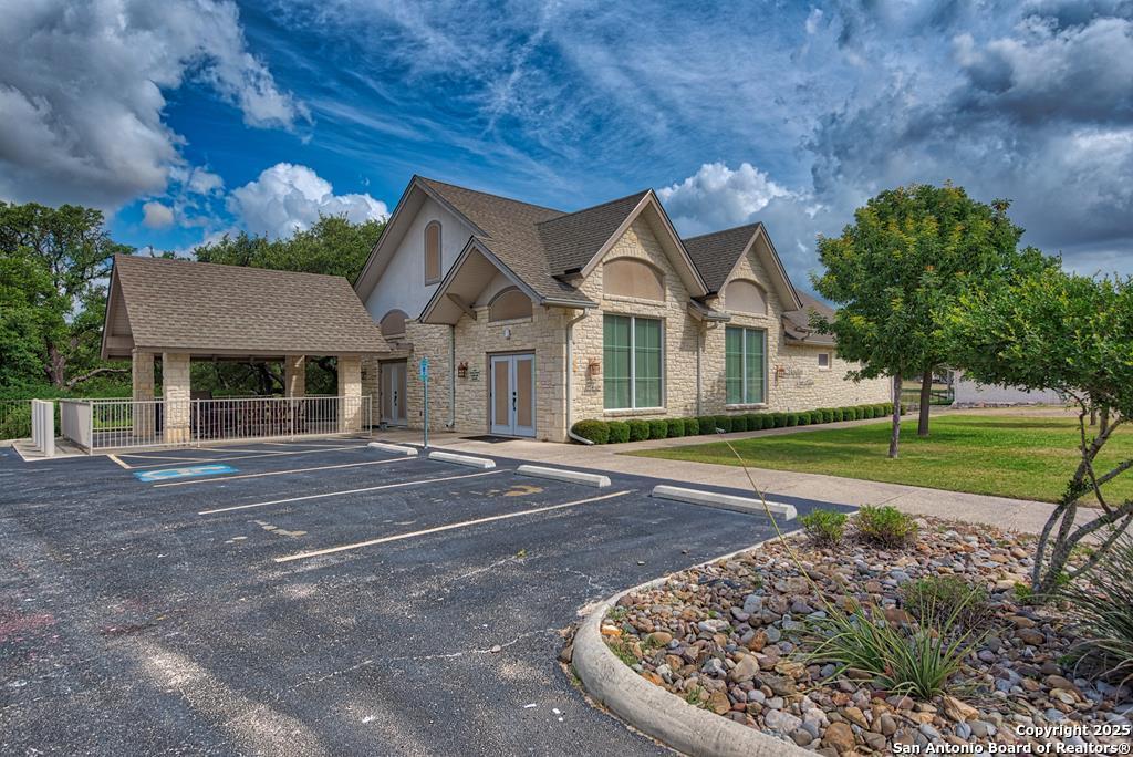 2009 Athens Ave., KERRVILLE, TX, 78028 | 1916892 | Realty Texas LLC