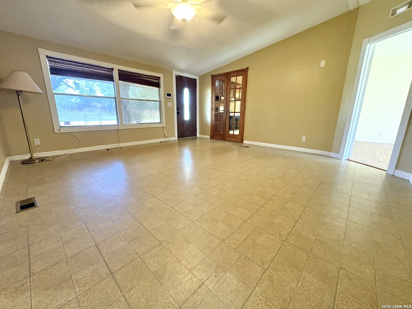 42 Mobile Rd, Cotulla, TX, 78014 | 1921780 | Realty Texas LLC