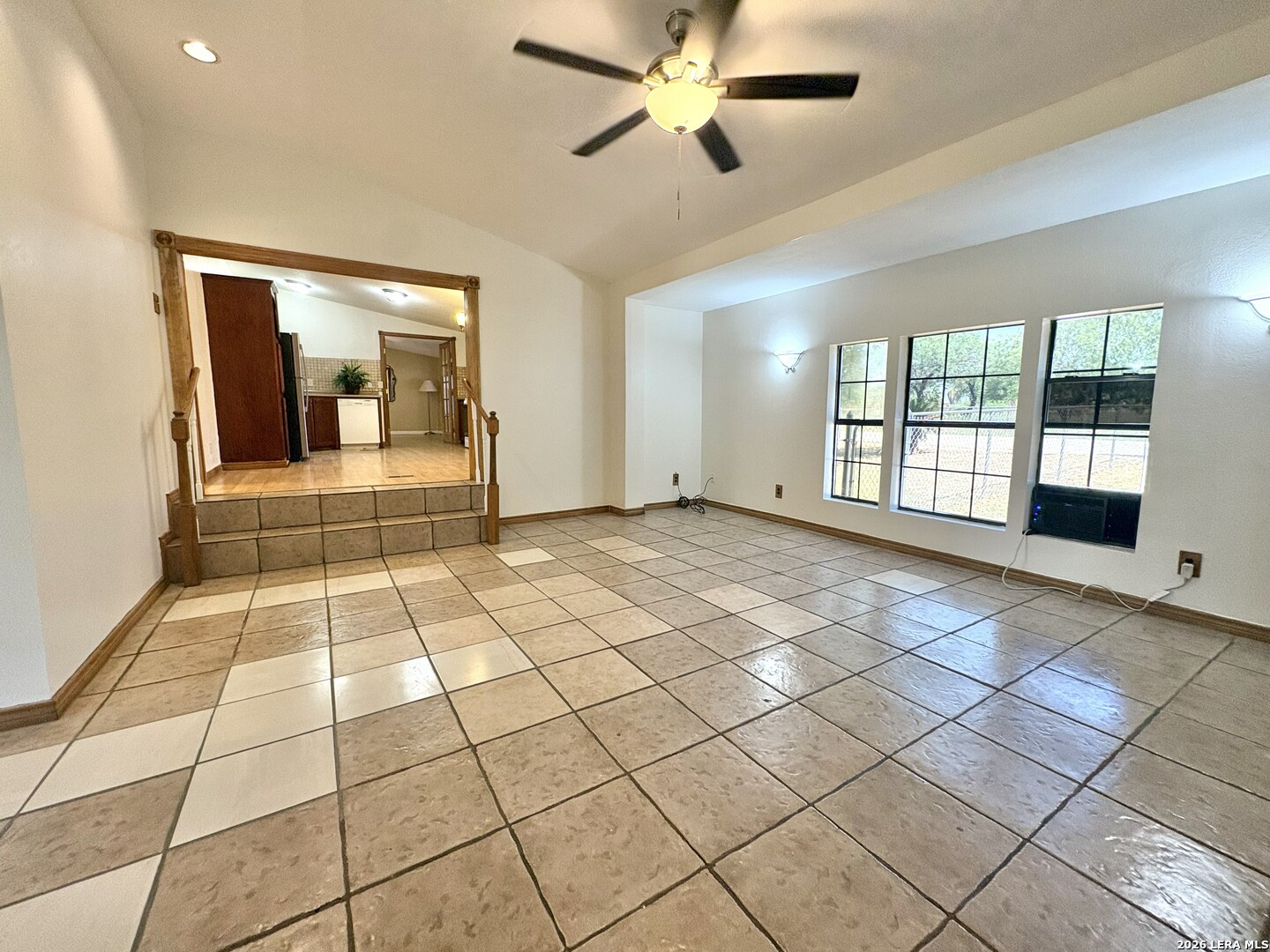 42 Mobile Rd, Cotulla, TX, 78014 | 1921780 | Realty Texas LLC