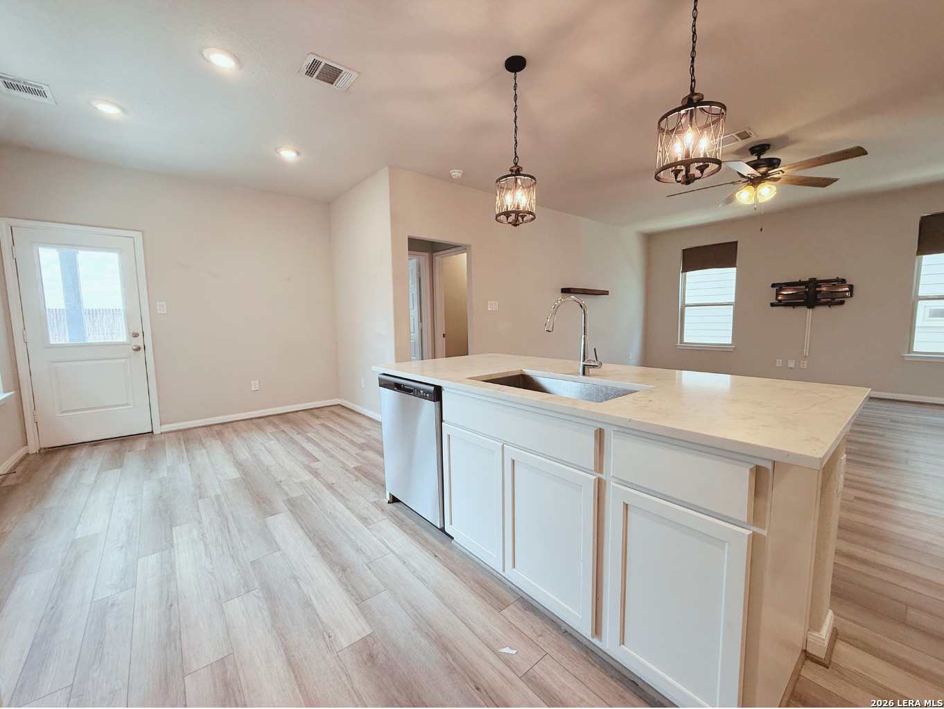 9110 Devils River, Converse, TX, 78109 | 1919094 | Realty Texas LLC