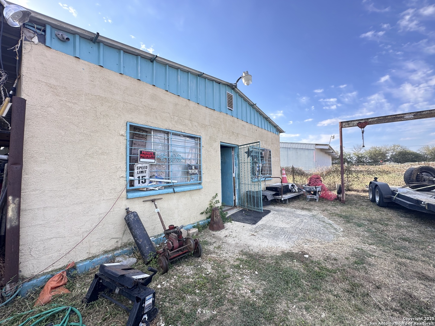 110 County Road 6840, Lytle, TX, 78052 | 1918292 | Realty Texas LLC