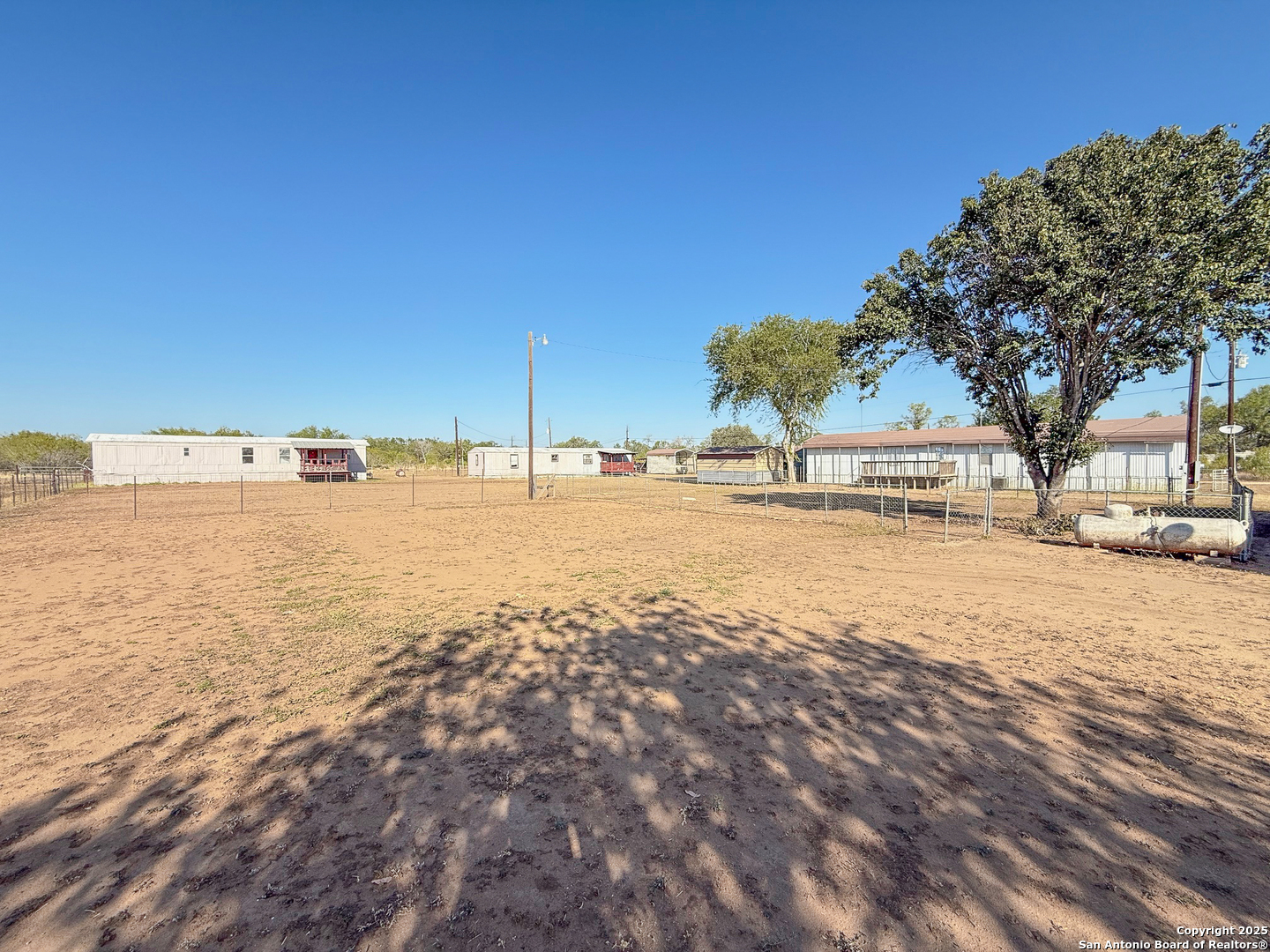 179 PR 6624, Devine, TX, 78016 | 1918433 | Realty Texas LLC