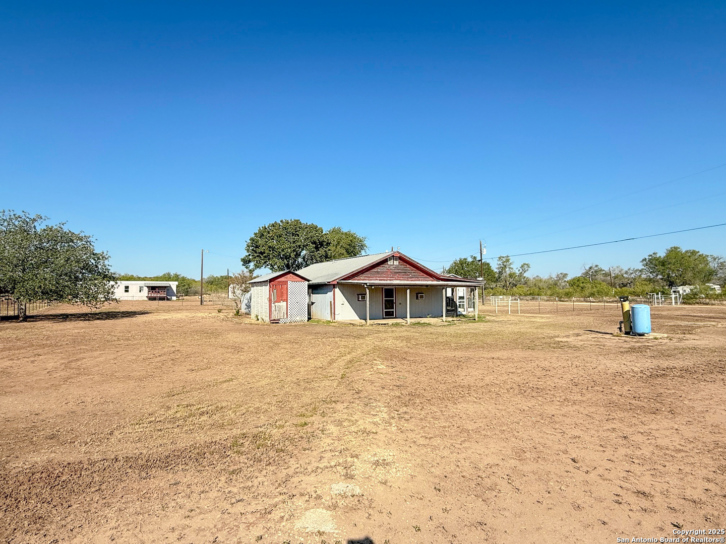179 PR 6624, Devine, TX, 78016 | 1918433 | Realty Texas LLC