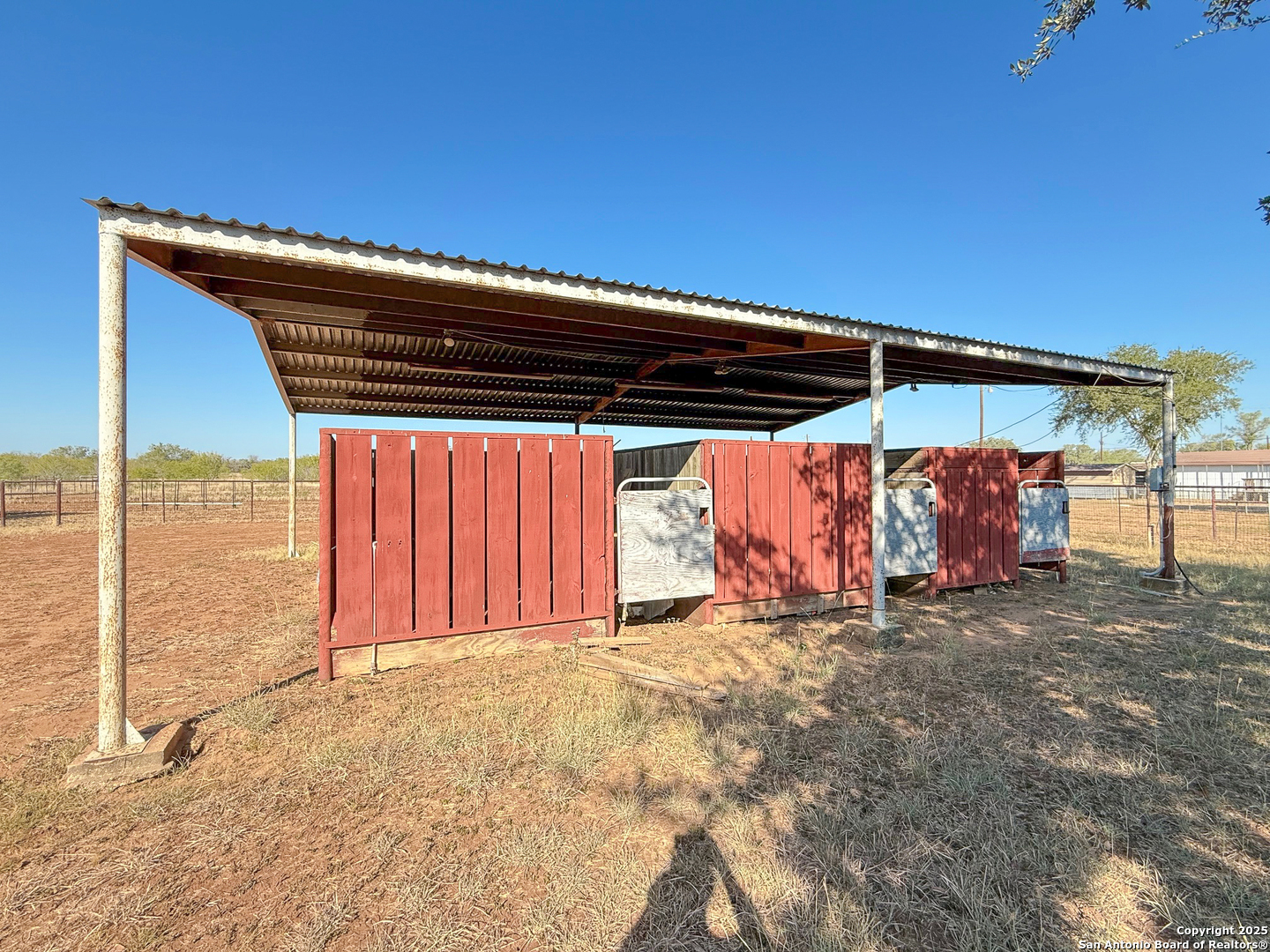 179 PR 6624, Devine, TX, 78016 | 1918433 | Realty Texas LLC