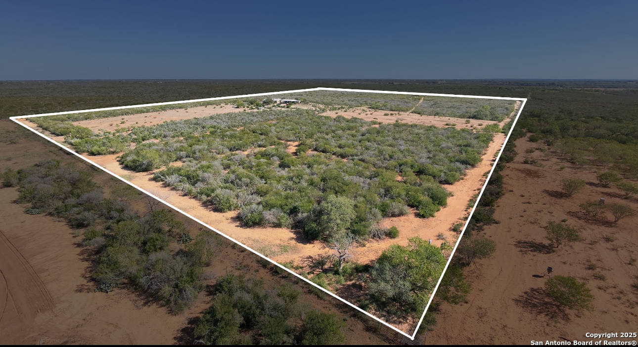 2198 CR 653, Devine, TX, 78016 | 1922049 | Realty Texas LLC