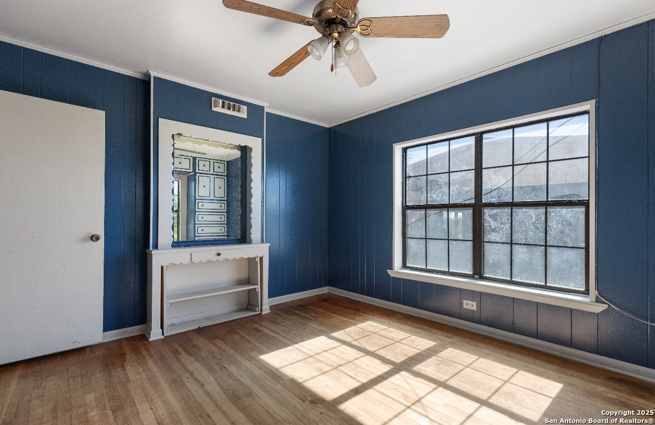 2198 CR 653, Devine, TX, 78016 | 1922049 | Realty Texas LLC