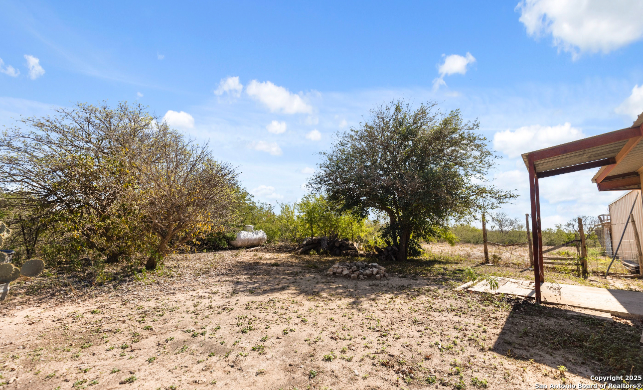 2198 CR 653, Devine, TX, 78016 | 1922049 | Realty Texas LLC