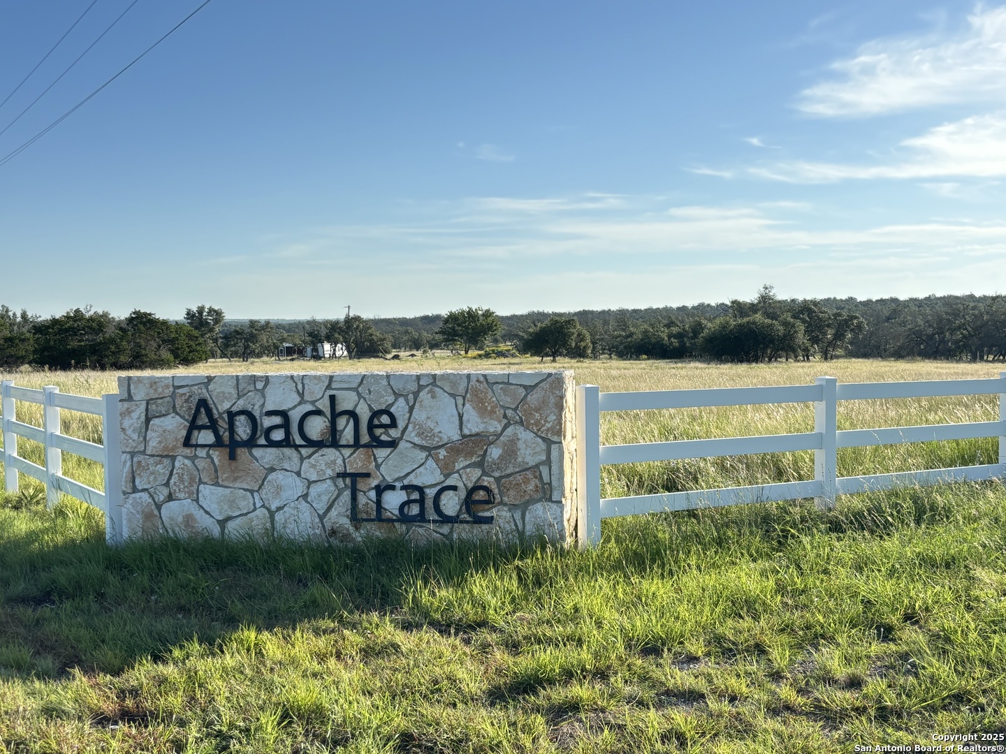 183 Lipan Loop, HARPER, TX, 78631 | 1922355 | Realty Texas LLC