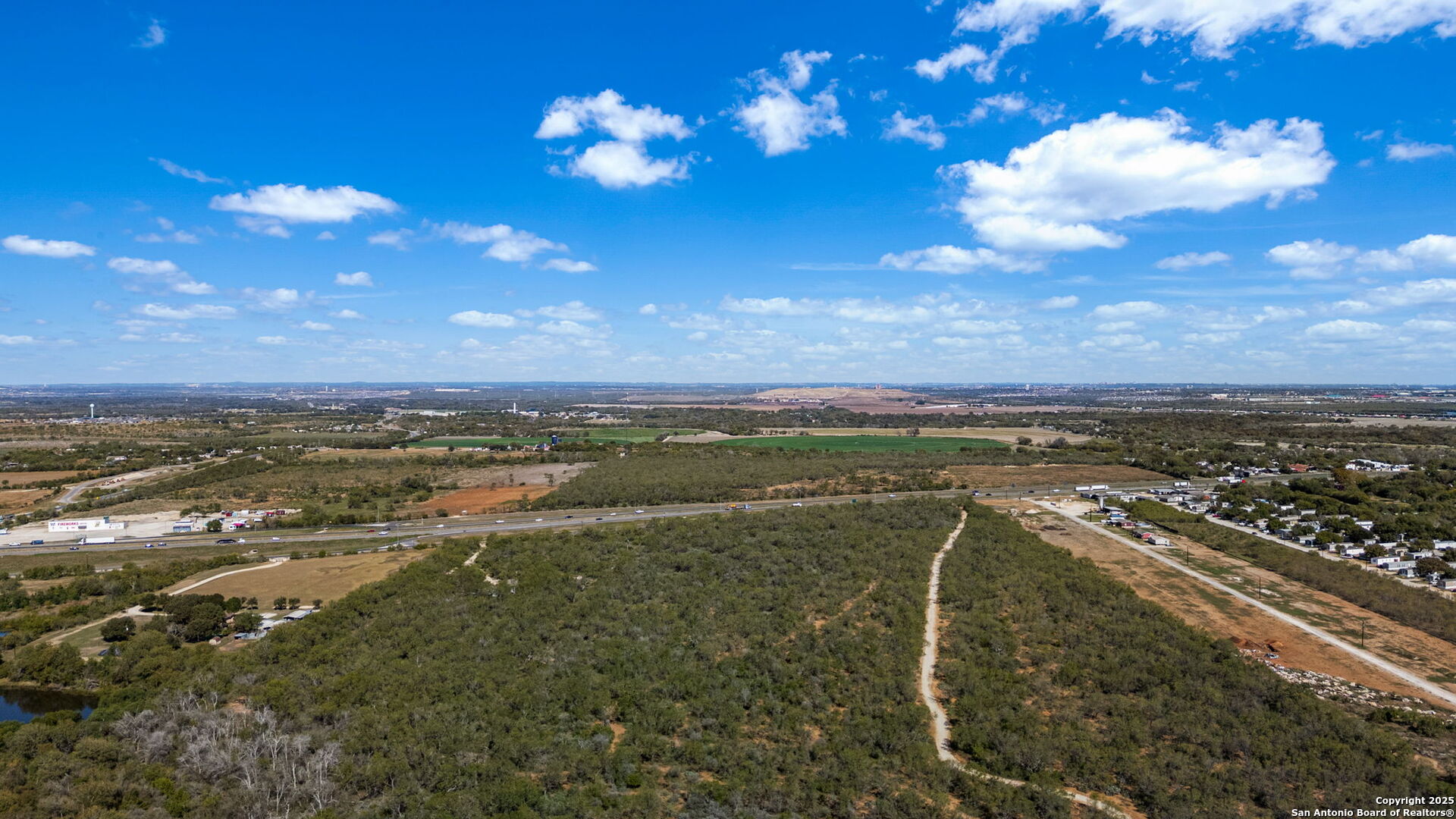14350 Interstate 35, Von Ormy, TX, 78073 | 1919831 | Realty Texas LLC