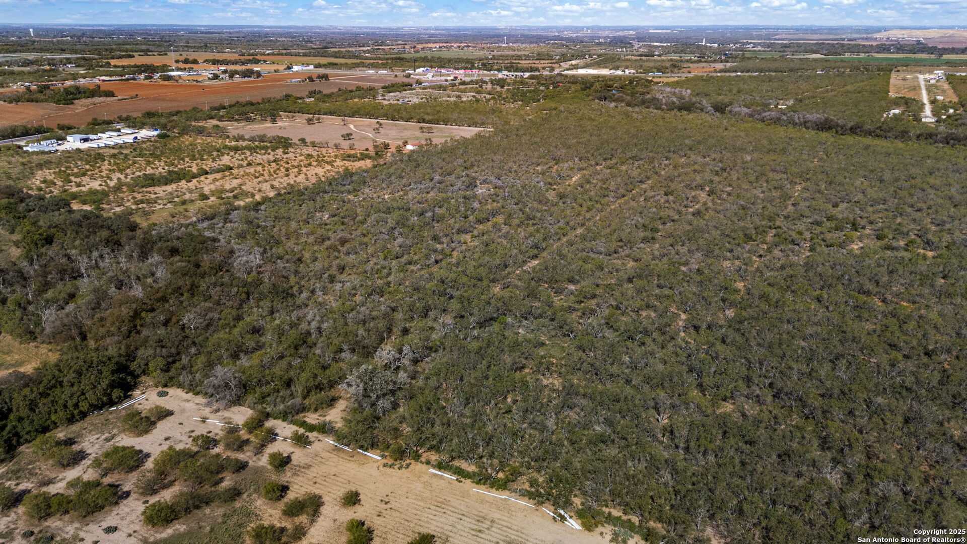 14350 Interstate 35, Von Ormy, TX, 78073 | 1919831 | Realty Texas LLC