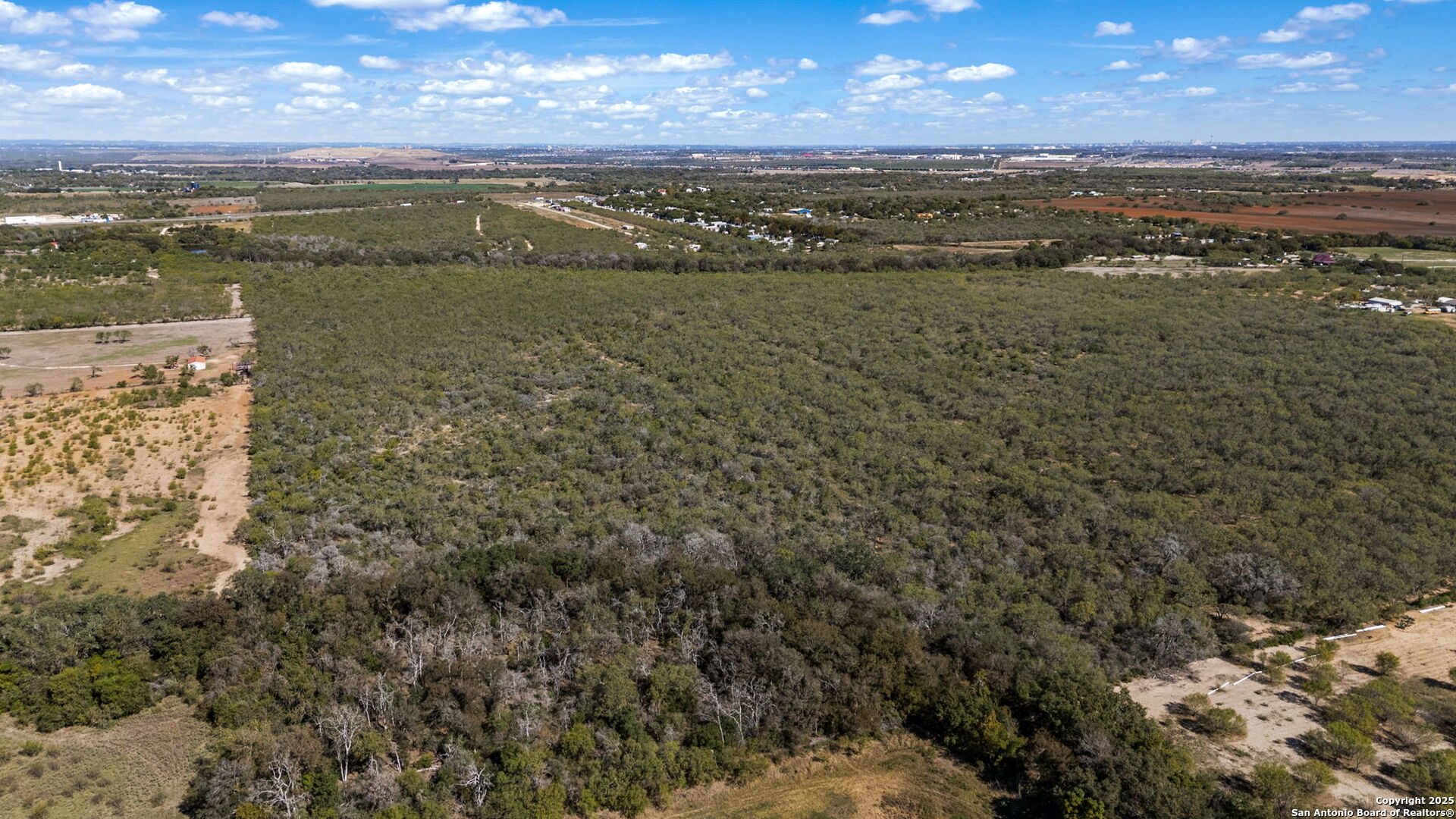 14350 Interstate 35, Von Ormy, TX, 78073 | 1919831 | Realty Texas LLC