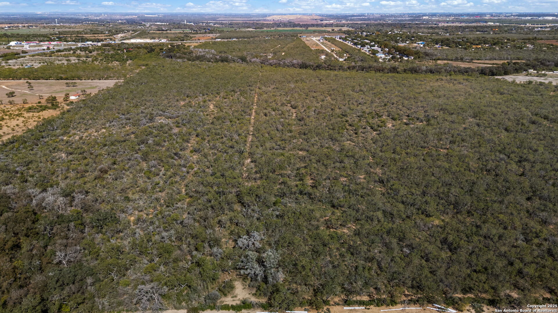 14350 Interstate 35, Von Ormy, TX, 78073 | 1919831 | Realty Texas LLC