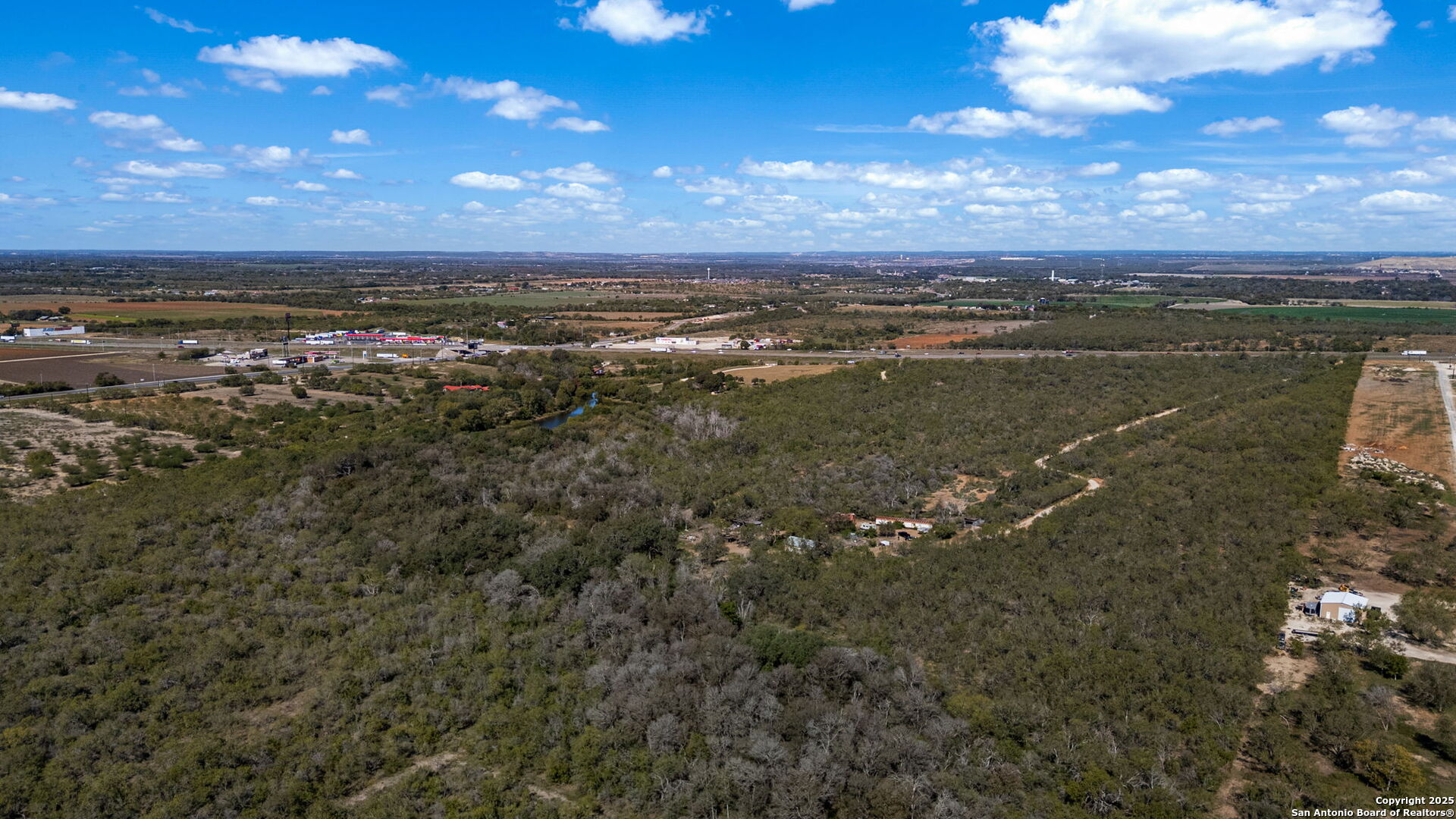 14350 Interstate 35, Von Ormy, TX, 78073 | 1919831 | Realty Texas LLC