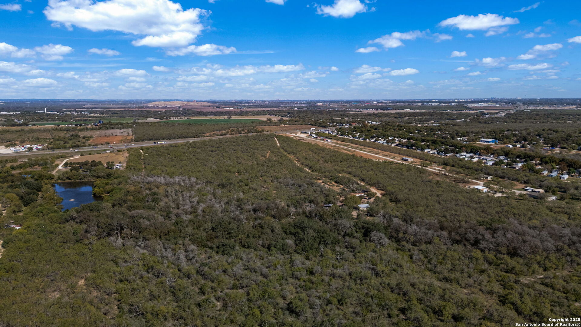 14350 Interstate 35, Von Ormy, TX, 78073 | 1919831 | Realty Texas LLC