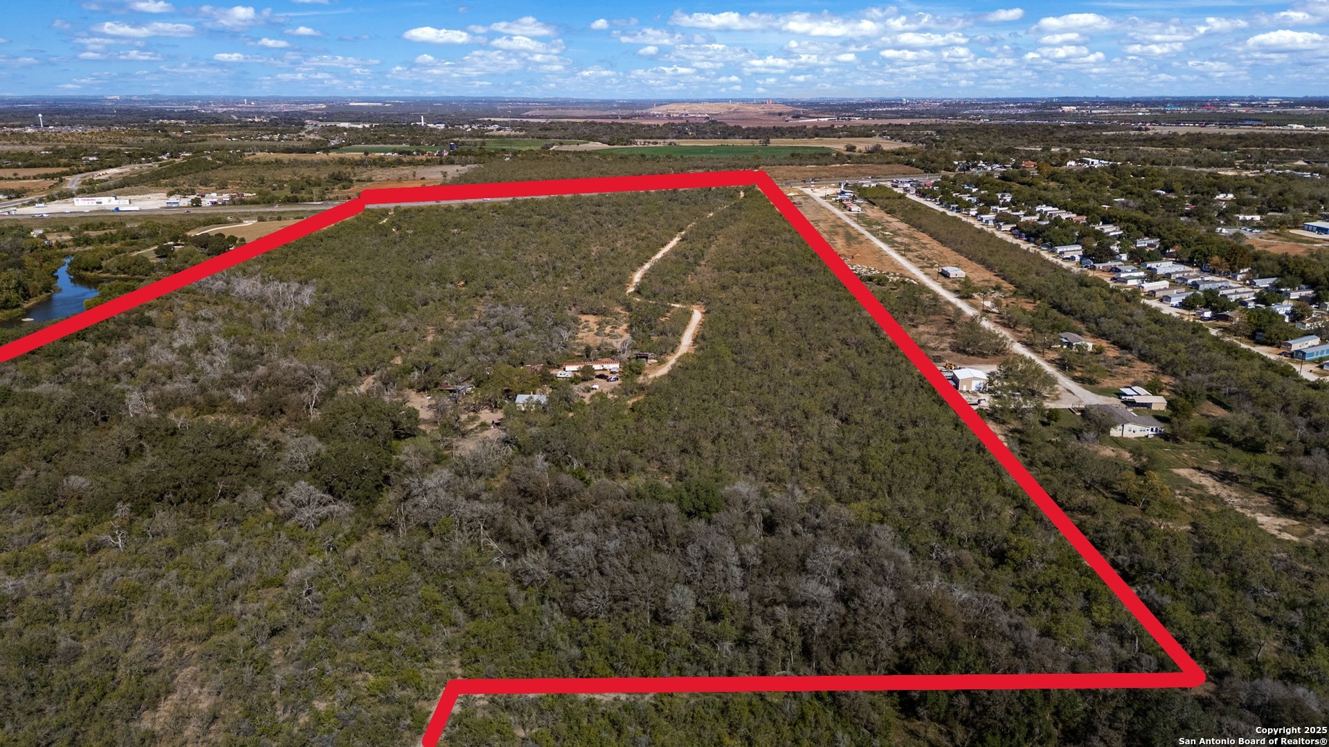 14350 Interstate 35, Von Ormy, TX, 78073 | 1919831 | Realty Texas LLC