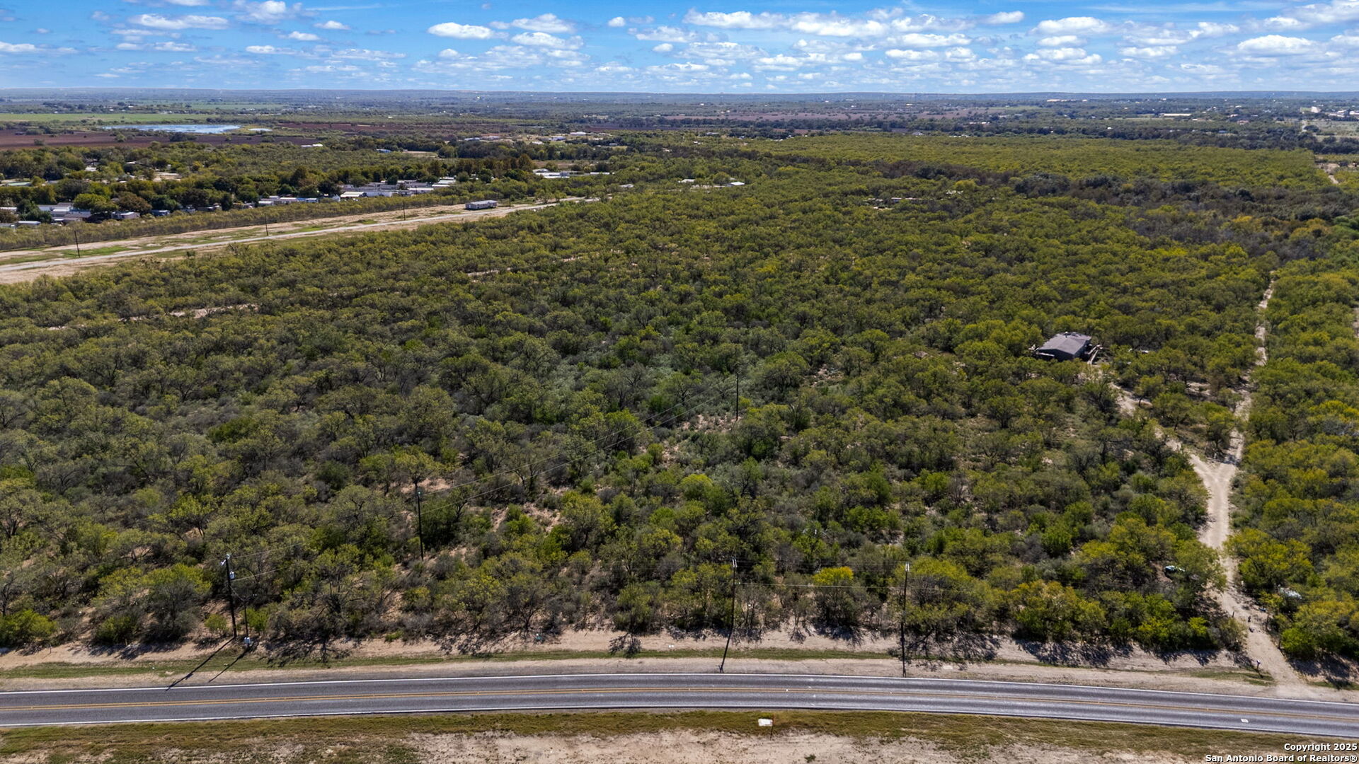 14350 Interstate 35, Von Ormy, TX, 78073 | 1919831 | Realty Texas LLC