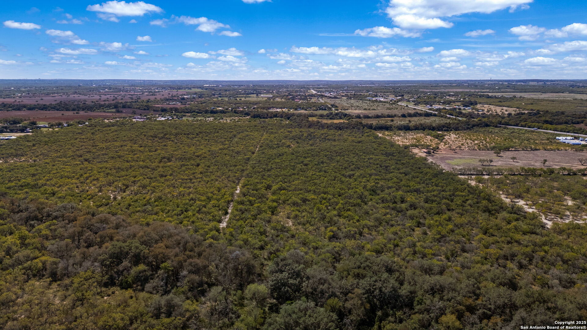 14350 Interstate 35, Von Ormy, TX, 78073 | 1919831 | Realty Texas LLC
