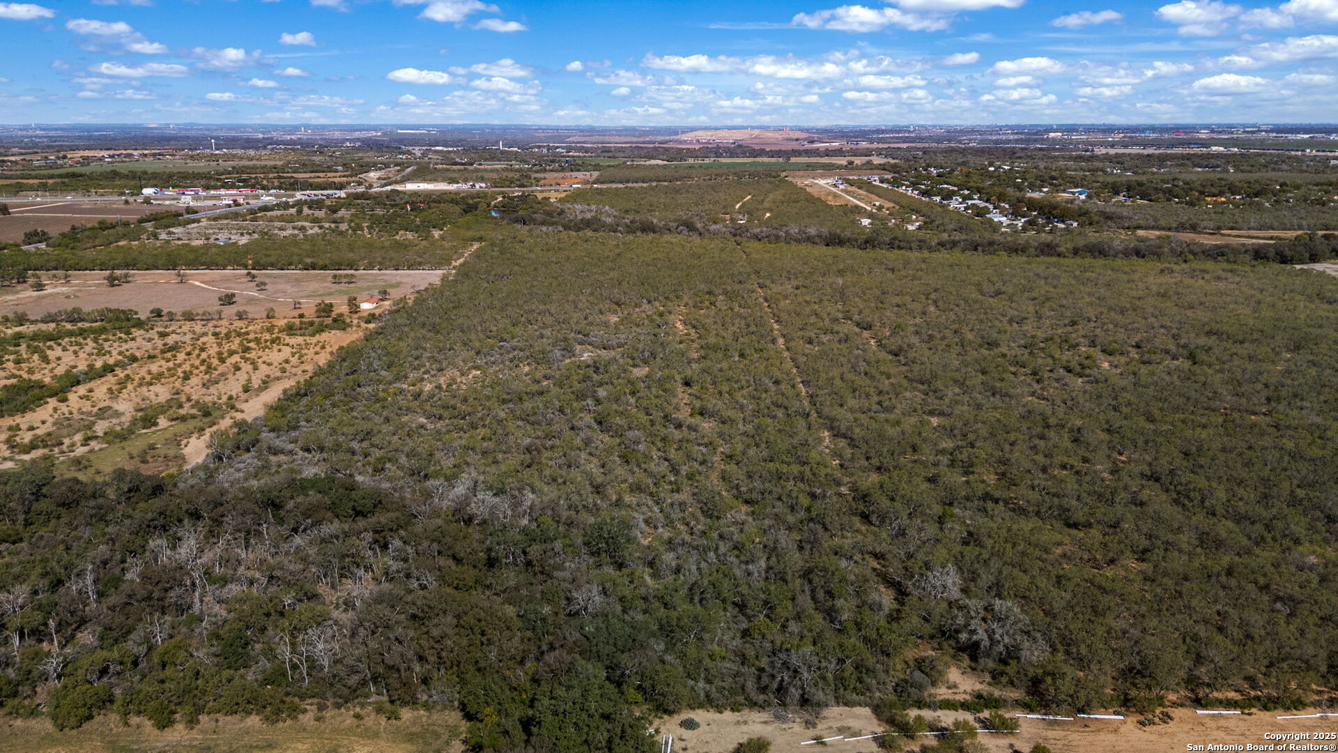 14350 Interstate 35, Von Ormy, TX, 78073 | 1919831 | Realty Texas LLC