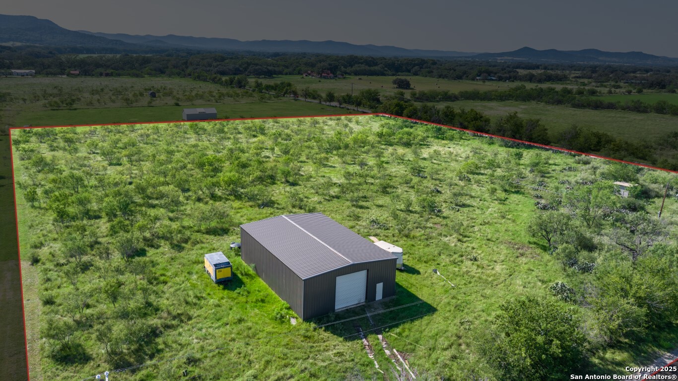 299 River View Drive, Utopia, TX, 78884 | 1925794 | Realty Texas LLC