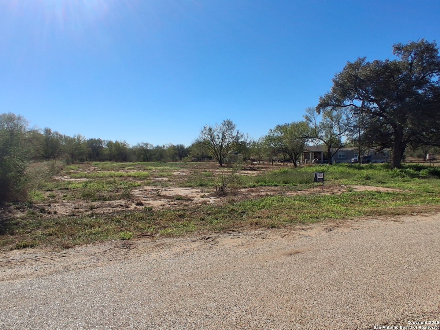 105 County Road 2671, Devine, TX, 78016 | 1928409 | Realty Texas LLC