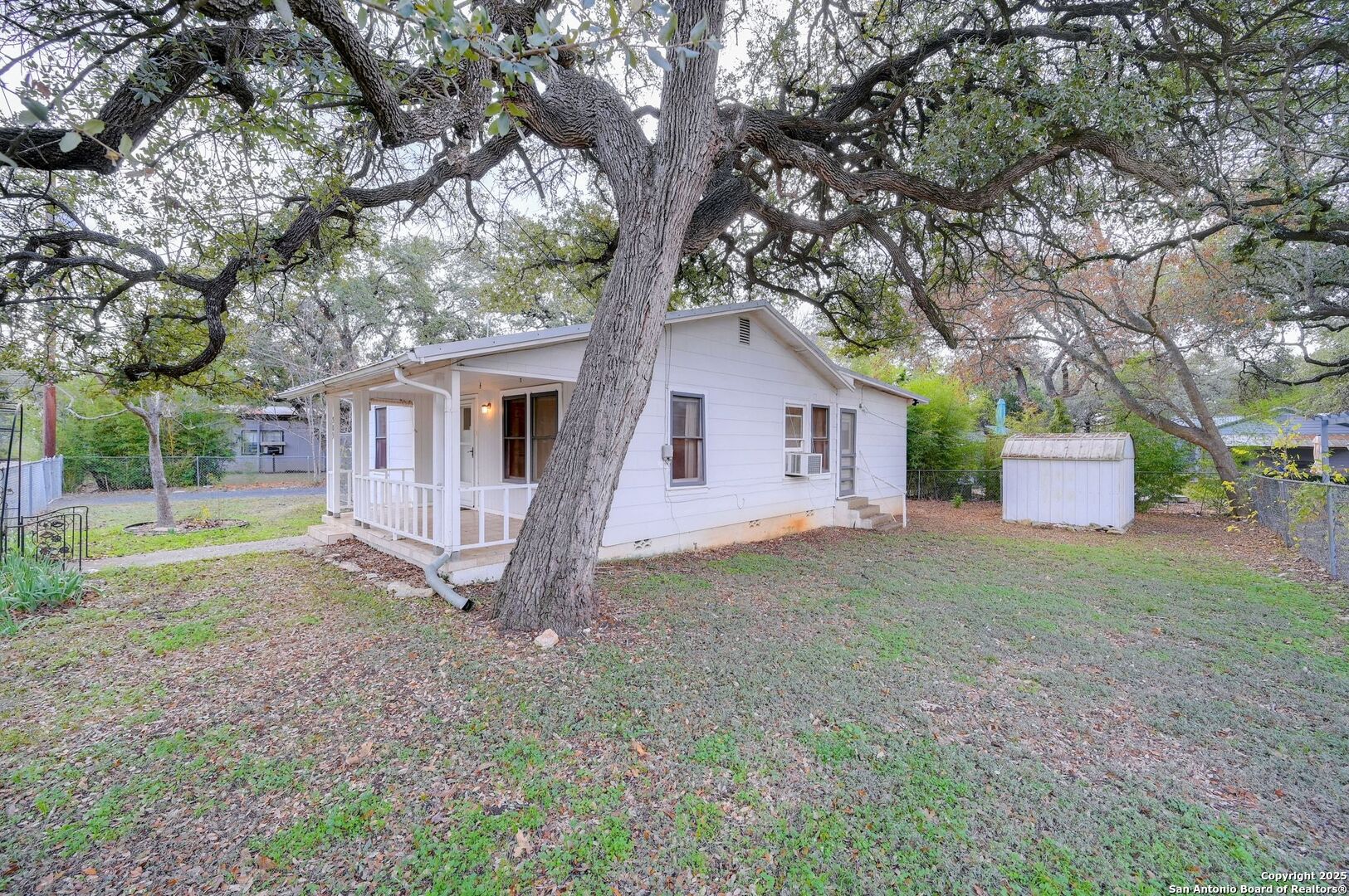 309 8th, BLANCO, TX, 78606 | 1930256 | Realty Texas LLC