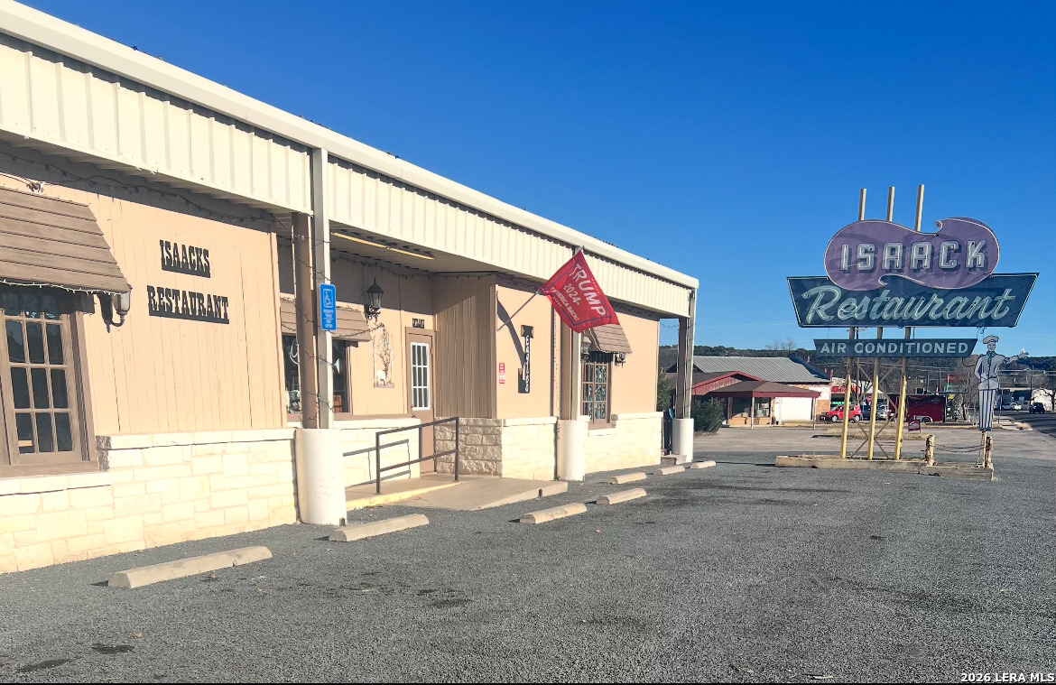 1606 main, Junction, TX, 76849 | 1938411 | Realty Texas LLC