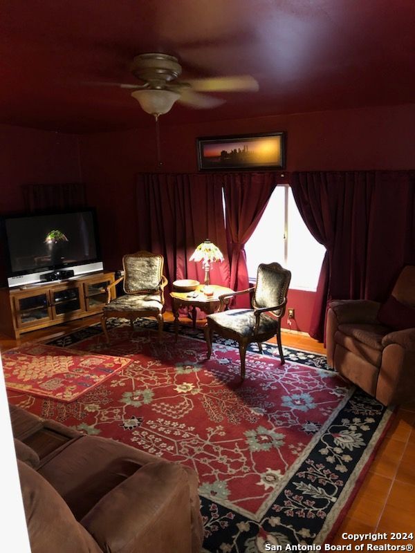 580 CR 663, Devine, TX, 78016 | 1940702 | Realty Texas LLC