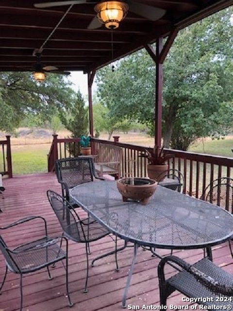 580 CR 663, Devine, TX, 78016 | 1940702 | Realty Texas LLC