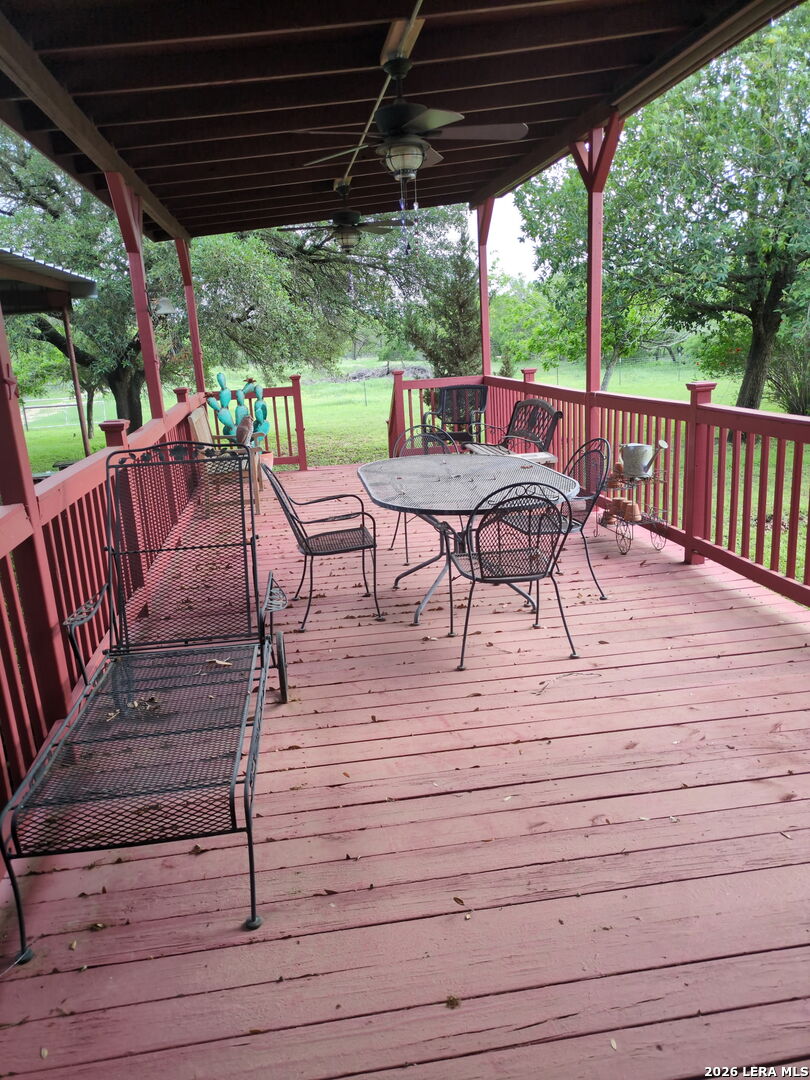 580 CR 663, Devine, TX, 78016 | 1940702 | Realty Texas LLC