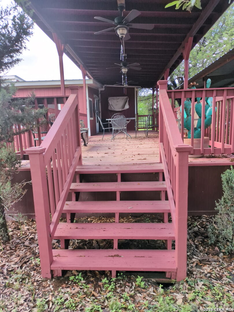580 CR 663, Devine, TX, 78016 | 1940702 | Realty Texas LLC