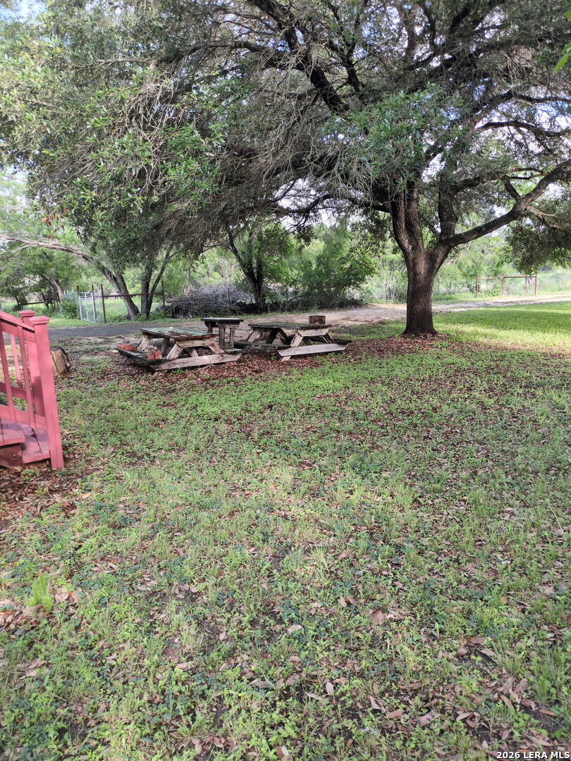 580 CR 663, Devine, TX, 78016 | 1940702 | Realty Texas LLC