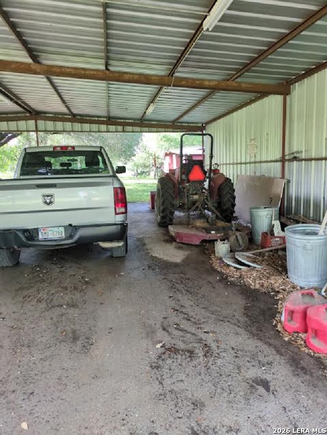 580 CR 663, Devine, TX, 78016 | 1940702 | Realty Texas LLC