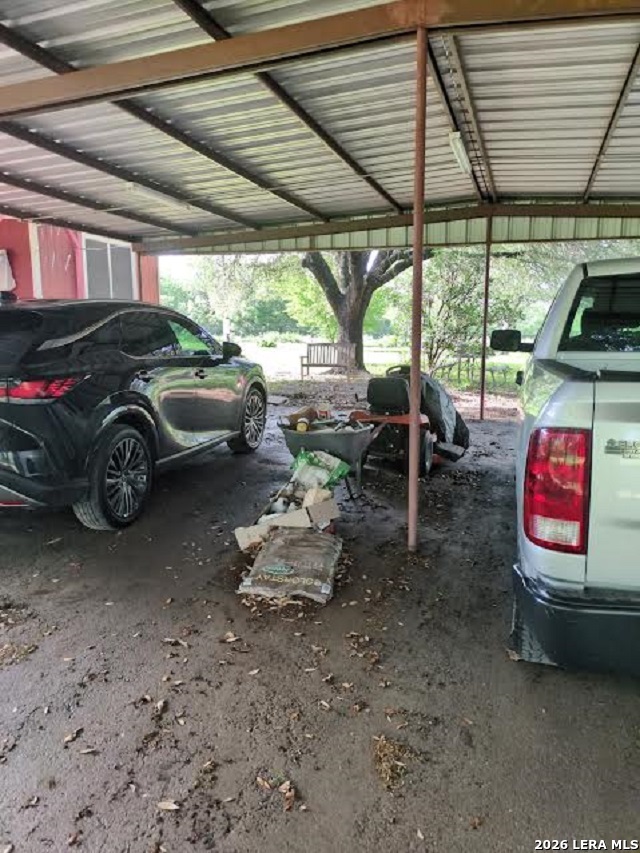 580 CR 663, Devine, TX, 78016 | 1940702 | Realty Texas LLC