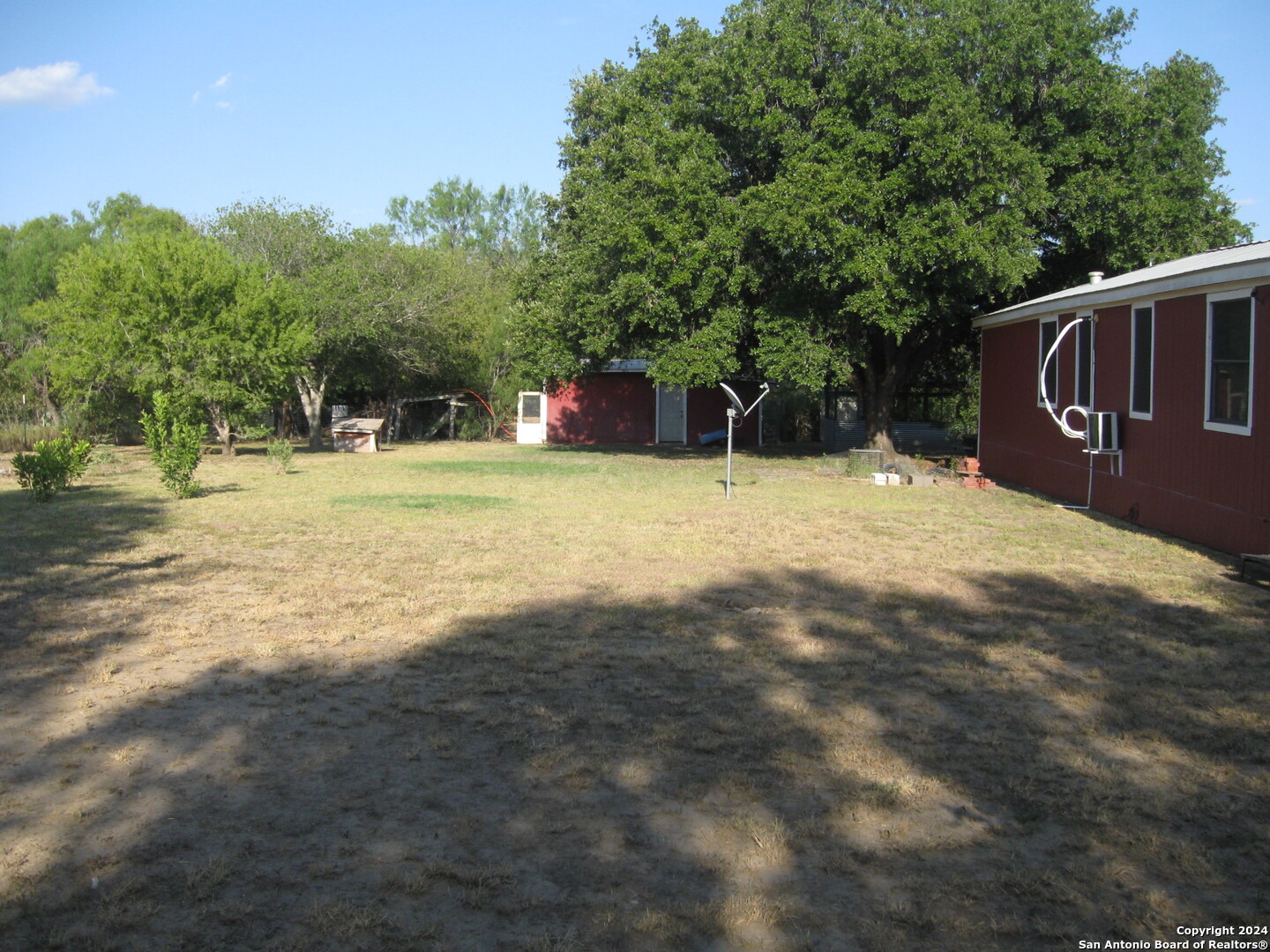580 CR 663, Devine, TX, 78016 | 1940702 | Realty Texas LLC