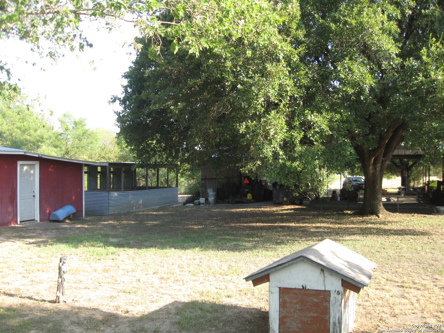 580 CR 663, Devine, TX, 78016 | 1940702 | Realty Texas LLC