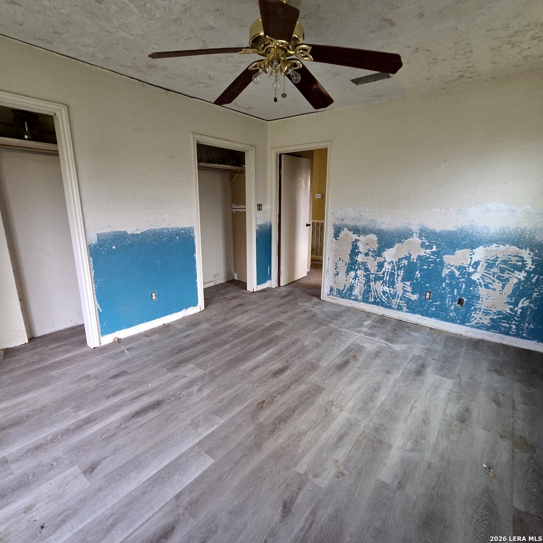 531 Deer Loop, LaGrange, TX, 78945 | 1943336 | Realty Texas LLC