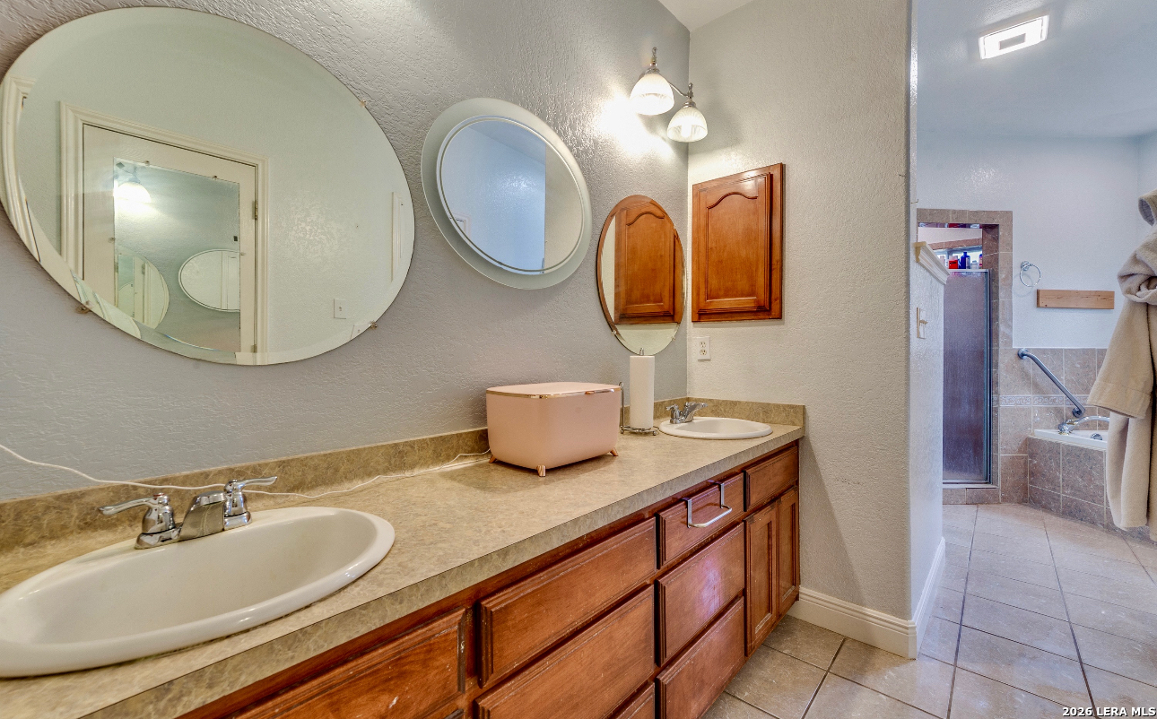 5980 Smith, Von Ormy, TX, 78073 | 1943656 | Realty Texas LLC