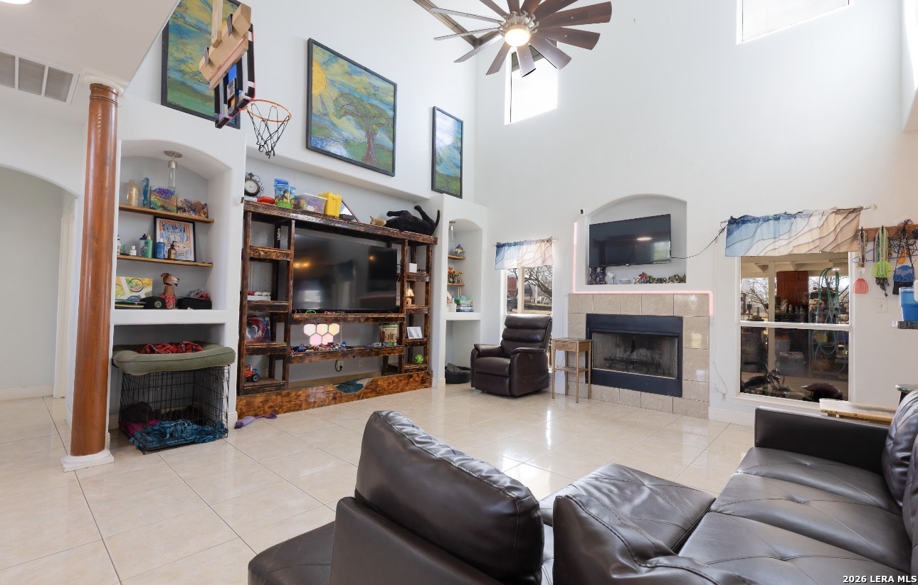 5980 Smith, Von Ormy, TX, 78073 | 1943656 | Realty Texas LLC