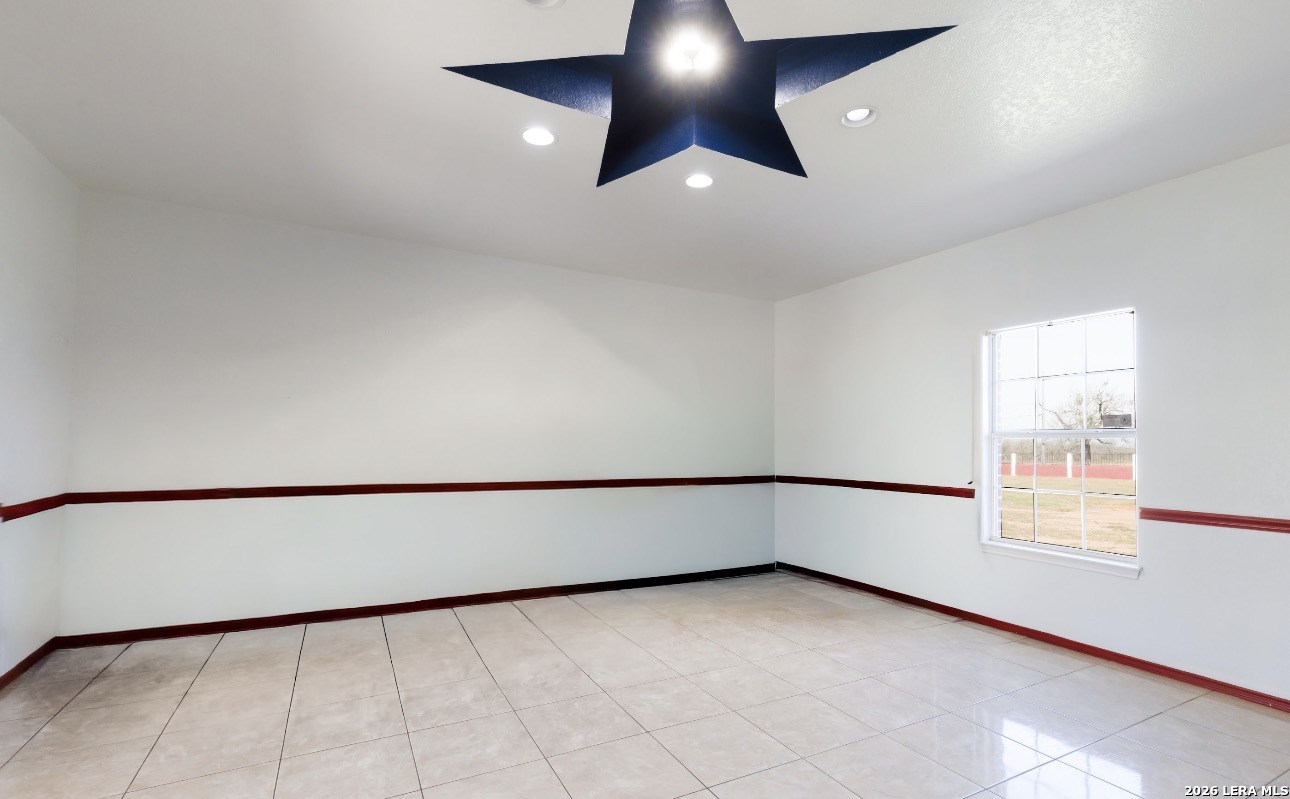 5980 Smith, Von Ormy, TX, 78073 | 1943656 | Realty Texas LLC