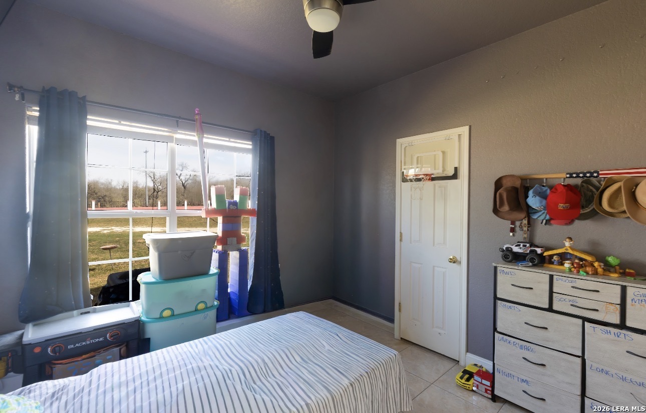 5980 Smith, Von Ormy, TX, 78073 | 1943656 | Realty Texas LLC