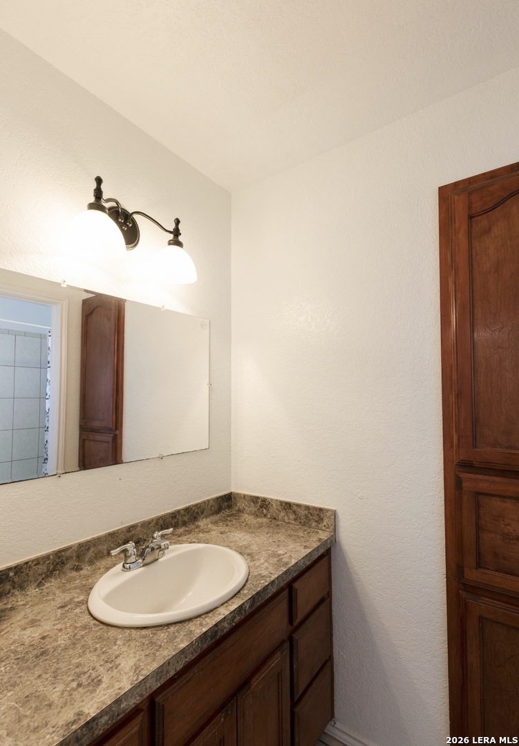 5980 Smith, Von Ormy, TX, 78073 | 1943656 | Realty Texas LLC