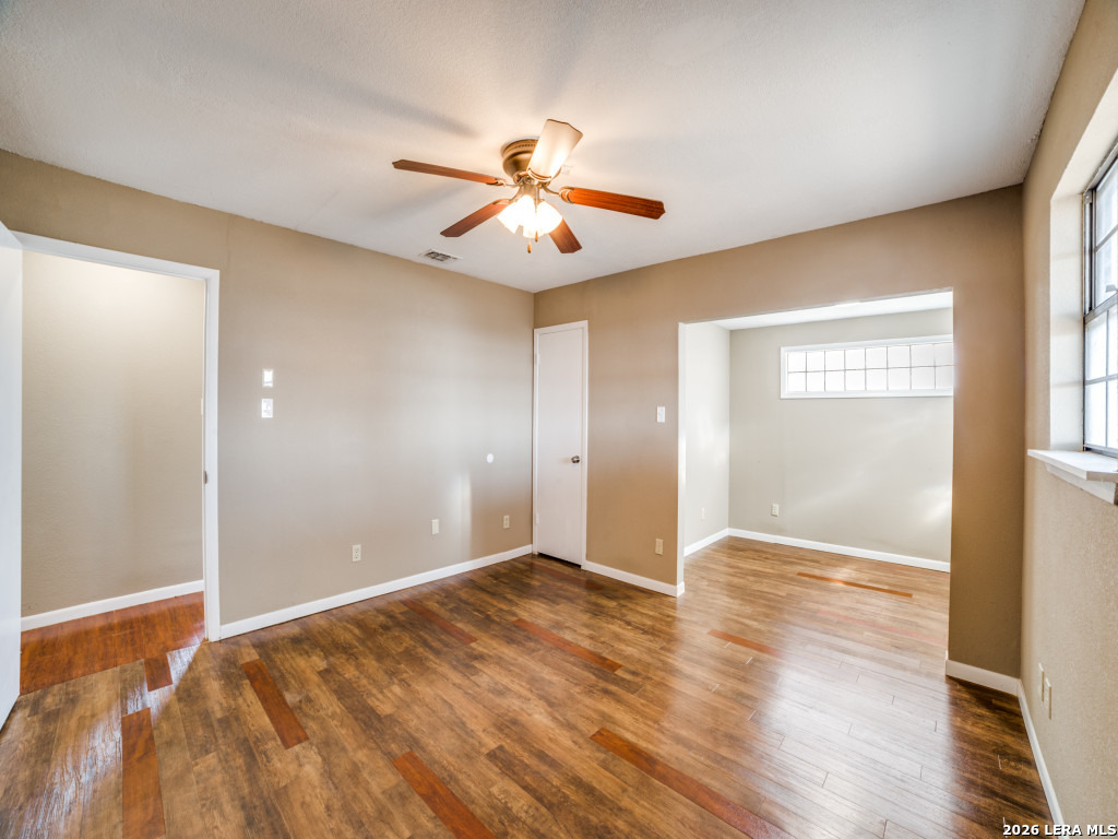 6953 Von Ormy Rd, Von Ormy, TX, 78073 | 1941828 | Realty Texas LLC