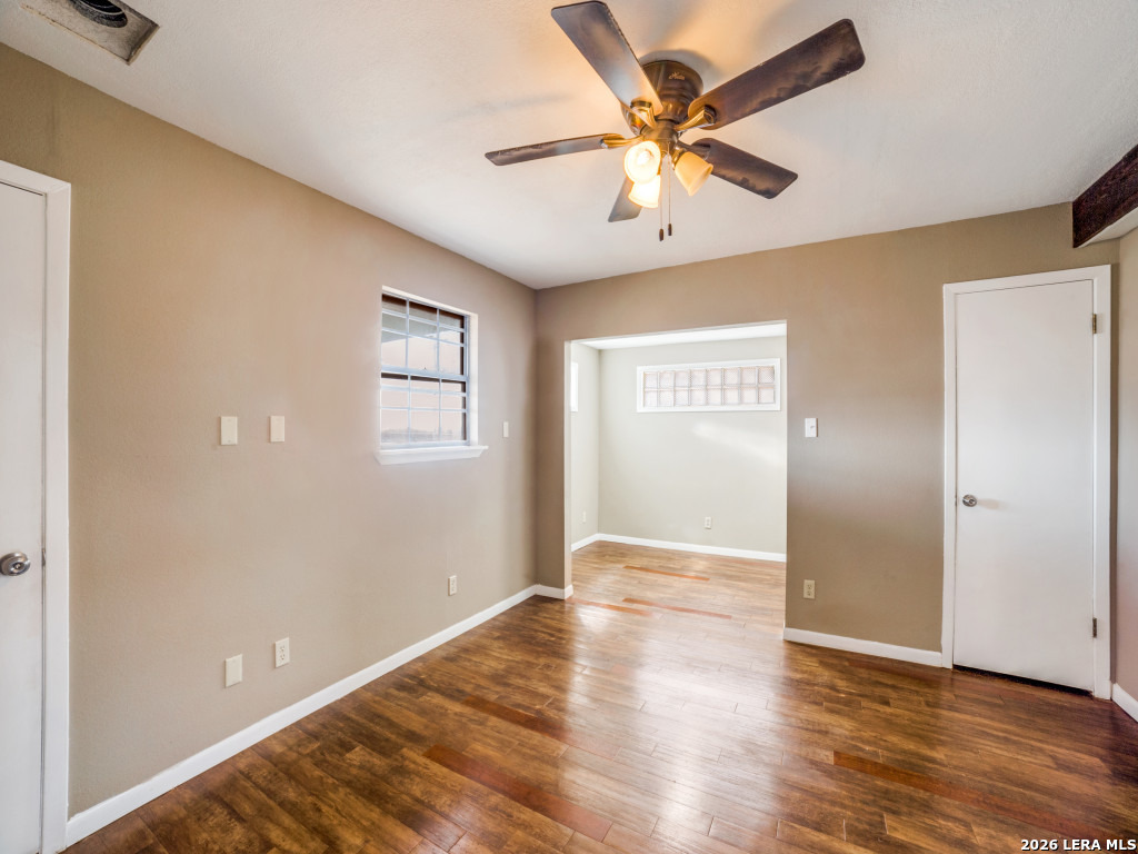 6953 Von Ormy Rd, Von Ormy, TX, 78073 | 1941828 | Realty Texas LLC