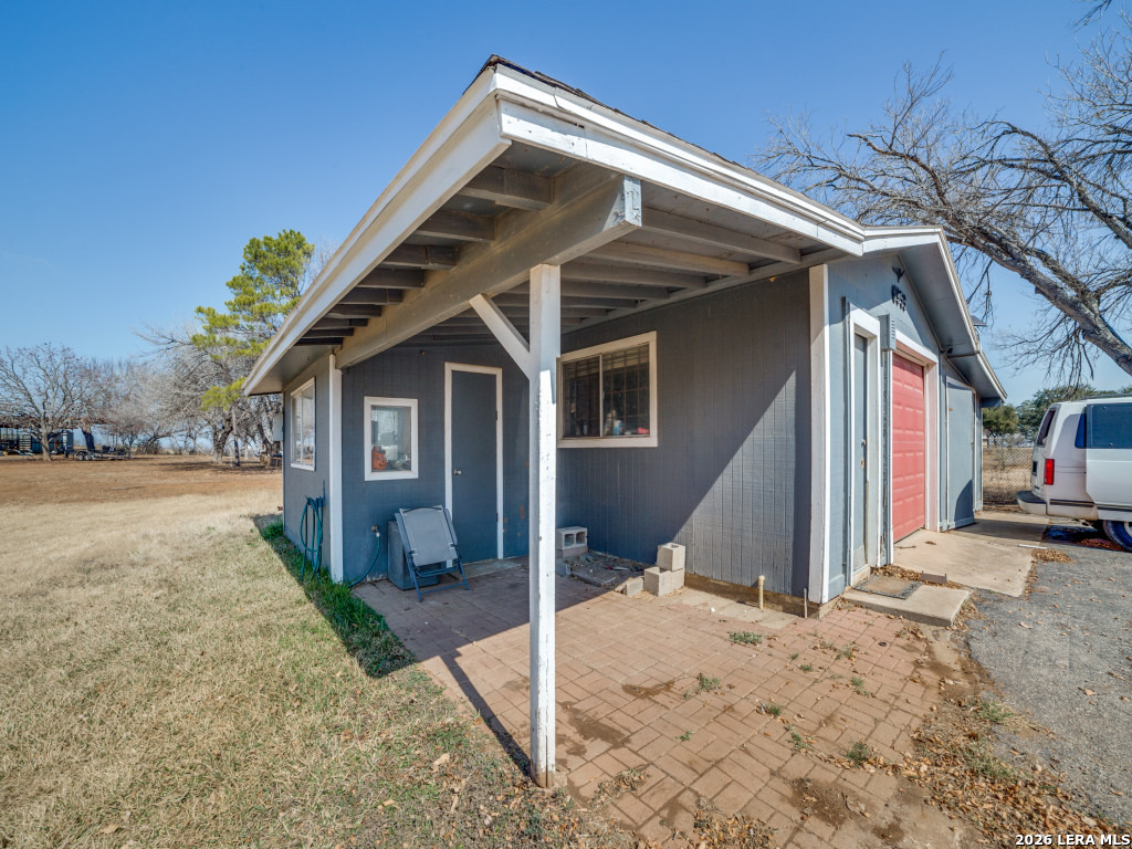 6953 Von Ormy Rd, Von Ormy, TX, 78073 | 1941828 | Realty Texas LLC