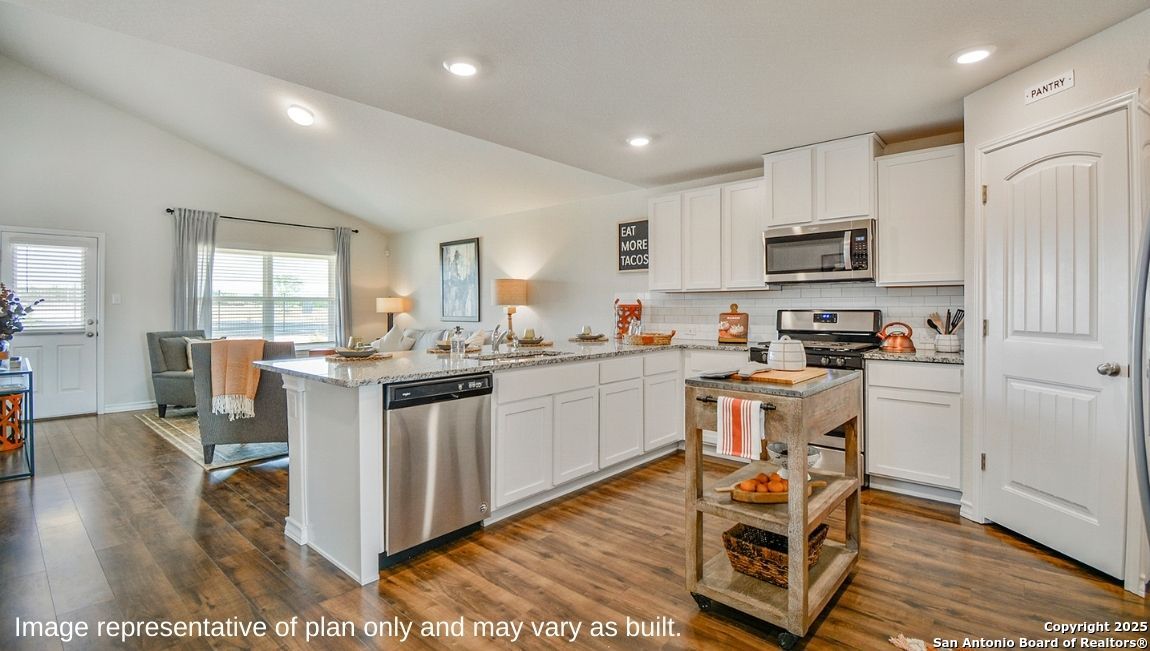 12719 El Arrayan, Converse, TX, 78109 | 1945552 | Realty Texas LLC