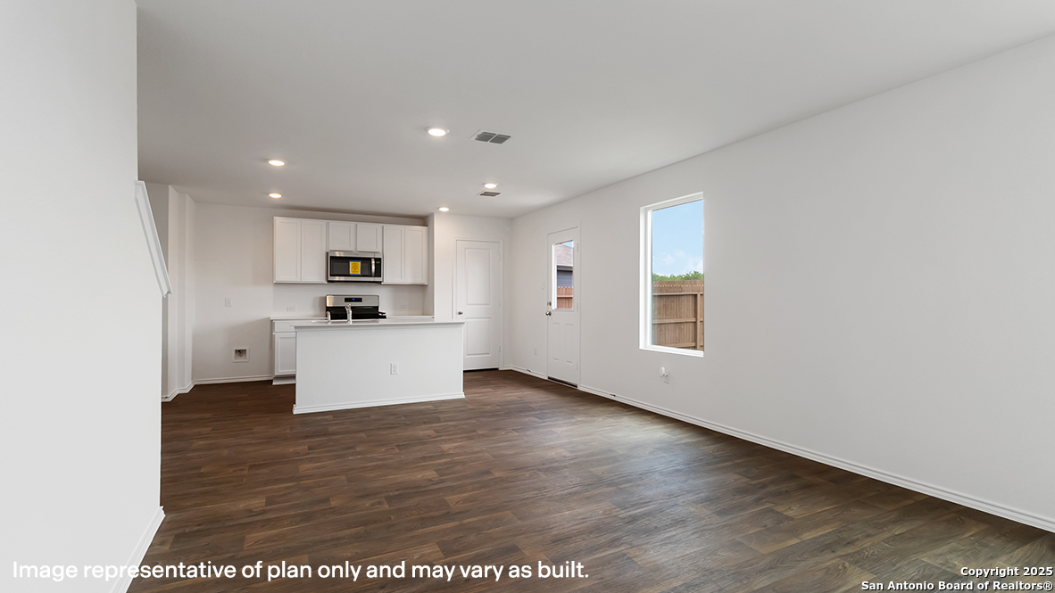 15430 Mint Patch Meadow, Von Ormy, TX, 78073 | 1946532 | Realty Texas LLC