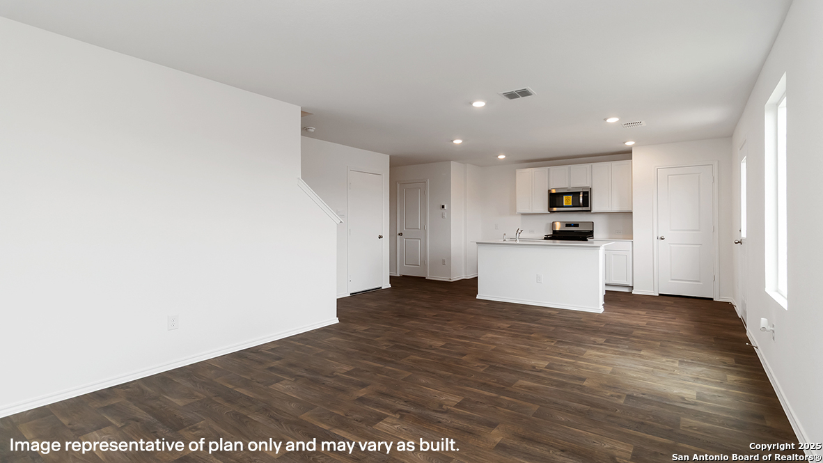 15430 Mint Patch Meadow, Von Ormy, TX, 78073 | 1946532 | Realty Texas LLC