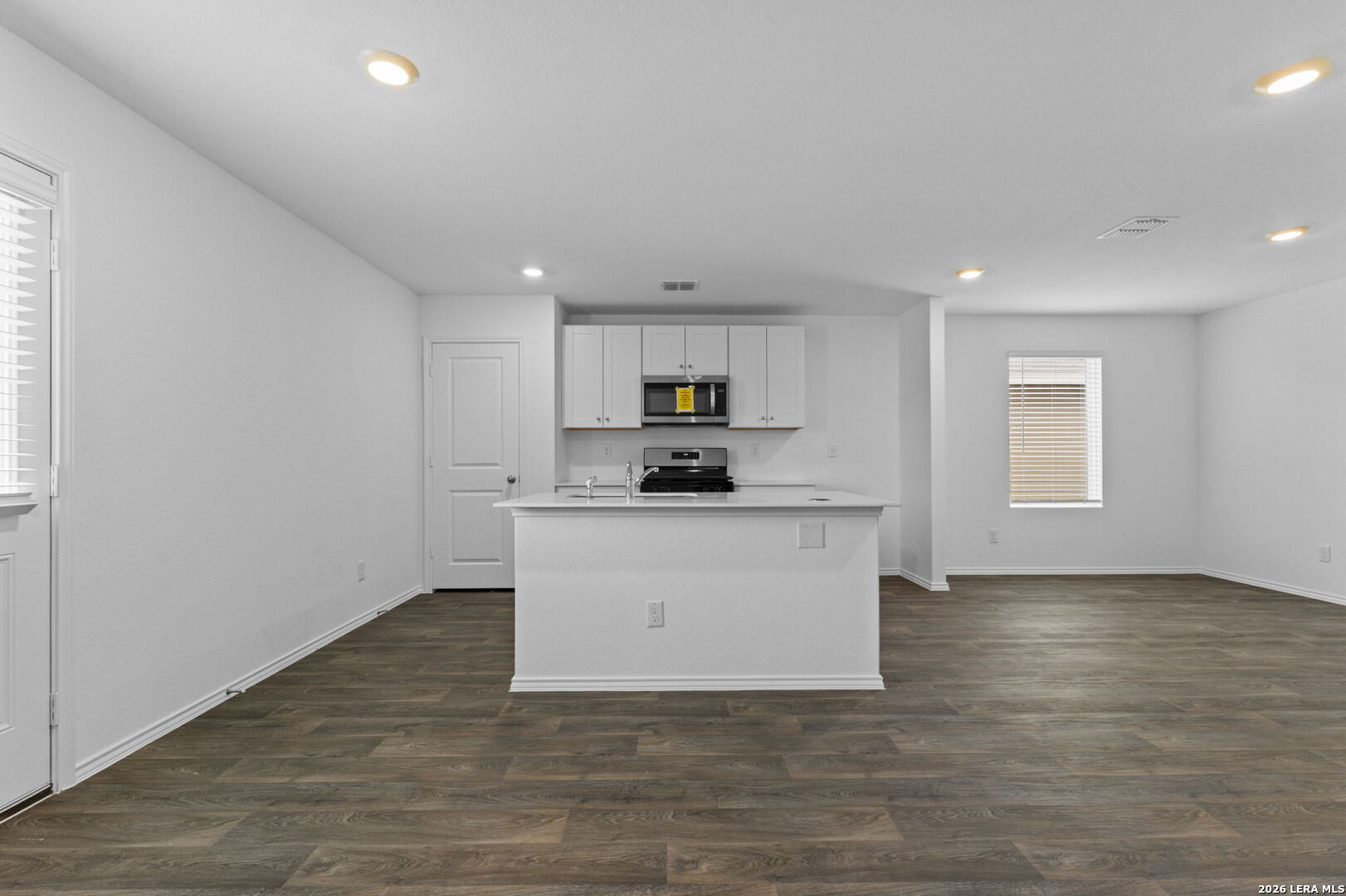 15515 Mint Patch Meadow, Von Ormy, TX, 78073 | 1949461 | Realty Texas LLC
